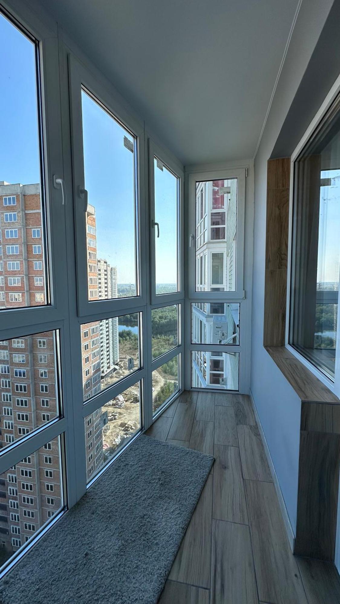 Є Генератор 1Кім Осокорки Вул Бориса Гмирі 20 Жк Патріотика Kiew Exterior foto